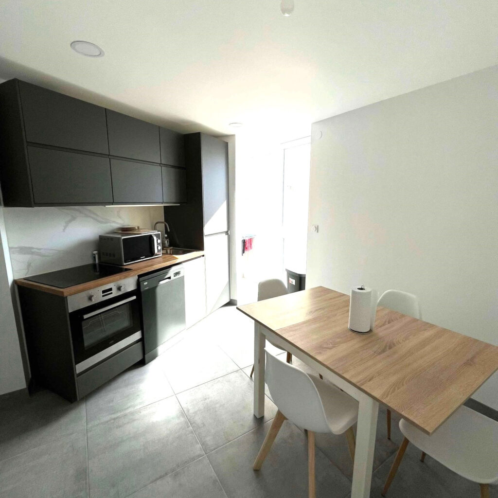 Chambres meublées en colocation appartement entièrement réno