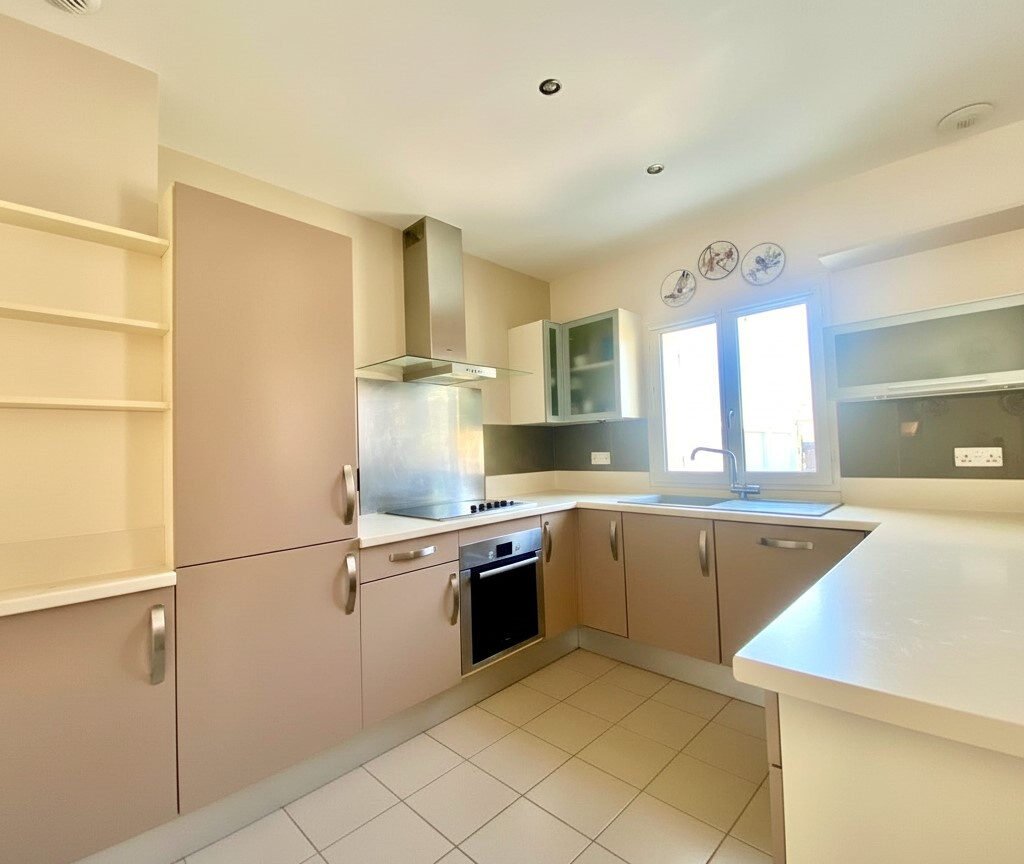 Maison plain pied lumineuse et calme 3 chambres VERNOUILLET