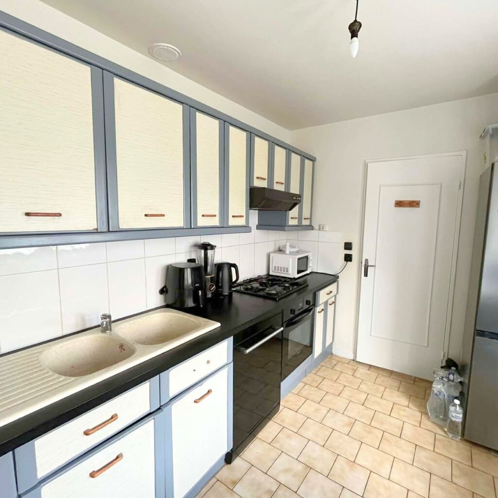 Maison à Dreux  6 pièces 5 chambres
