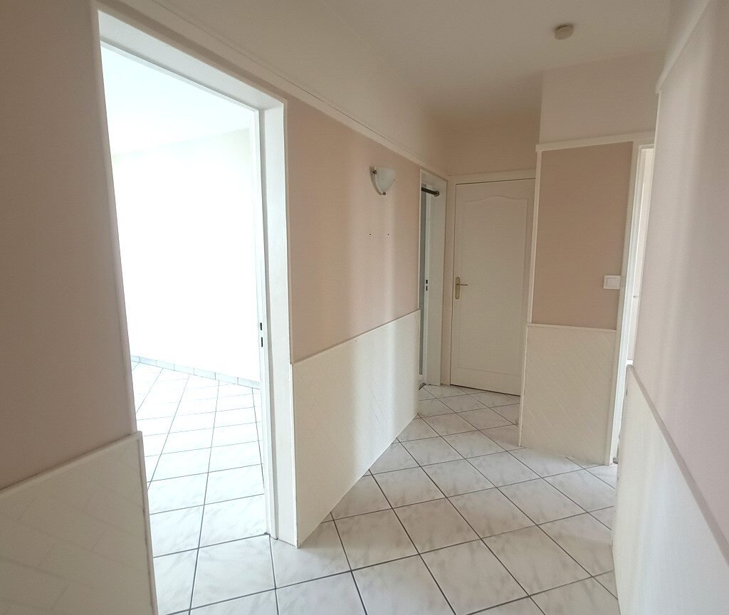 Appartement 2 chambres avec balcon à Dreux