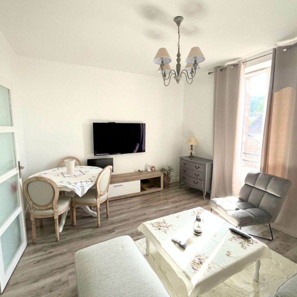 Belle appartement lumineux   Proche Centre ville