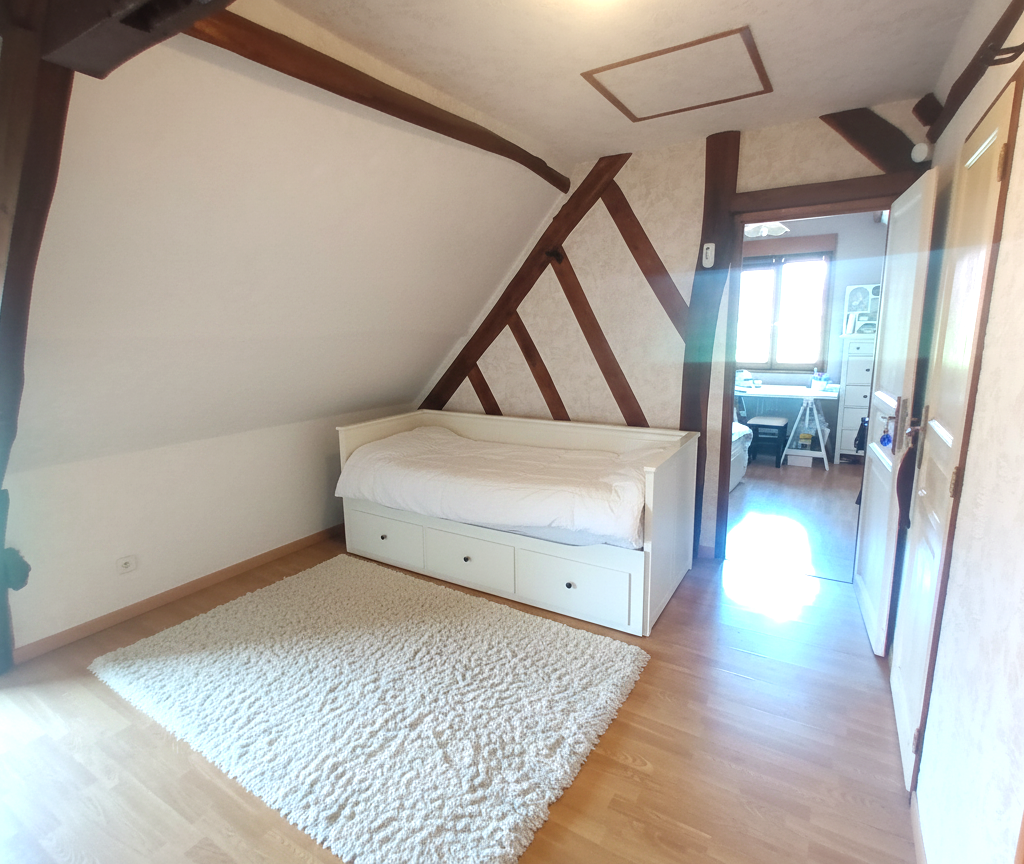 Maison aux beaux volumes