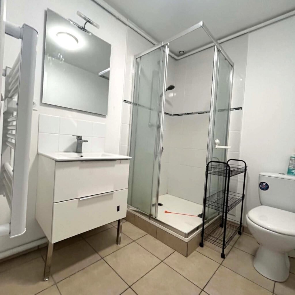 Studio meublé de 30 m2 à louer   Proche gare