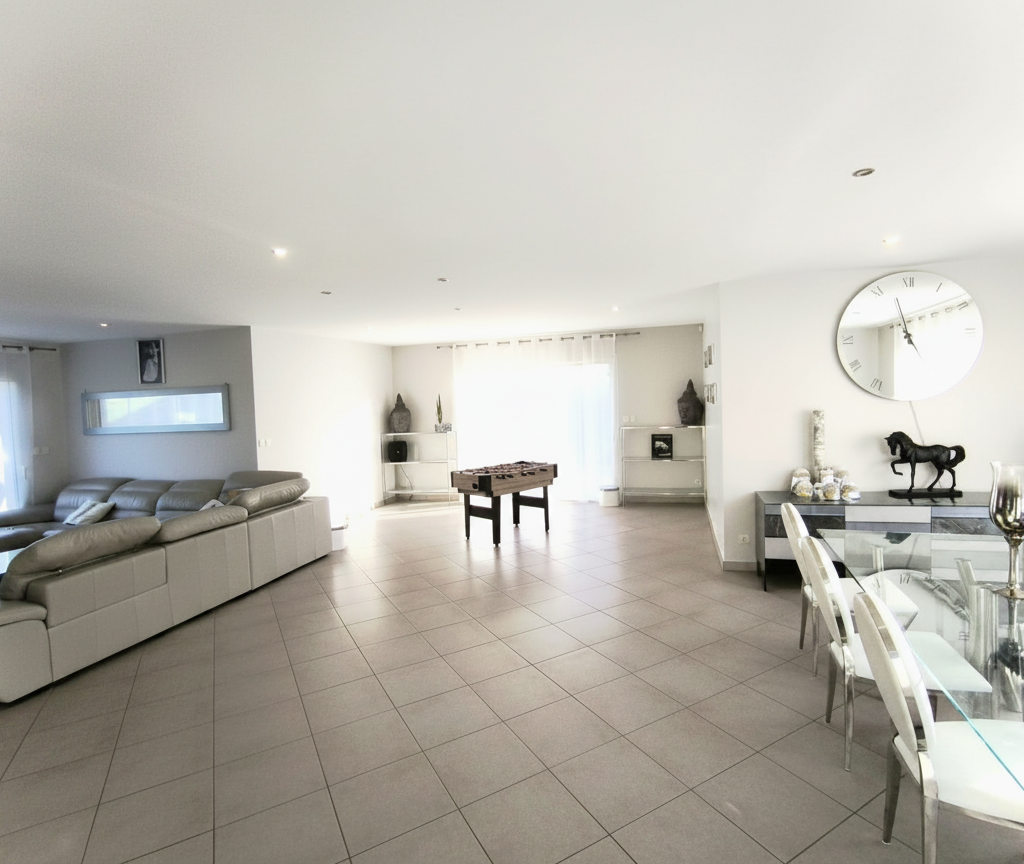Belle maison familiale 6 chambres à 20 minutes de Dreux