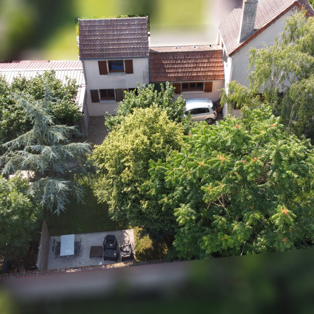 Maison 3 chambres à 8 minutes à pied de la gare de Dreux 28