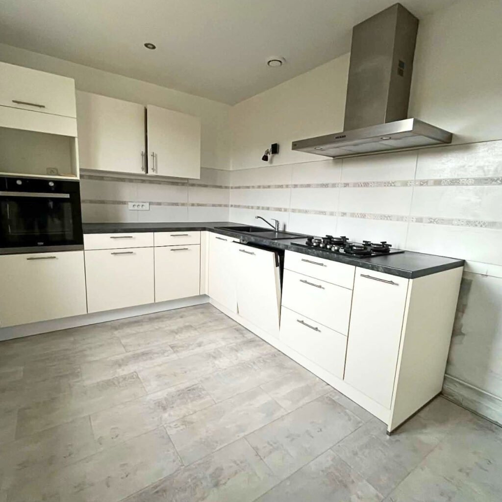 Maison 3 Chambres à 8 minutes à pied de la gare de Dreux