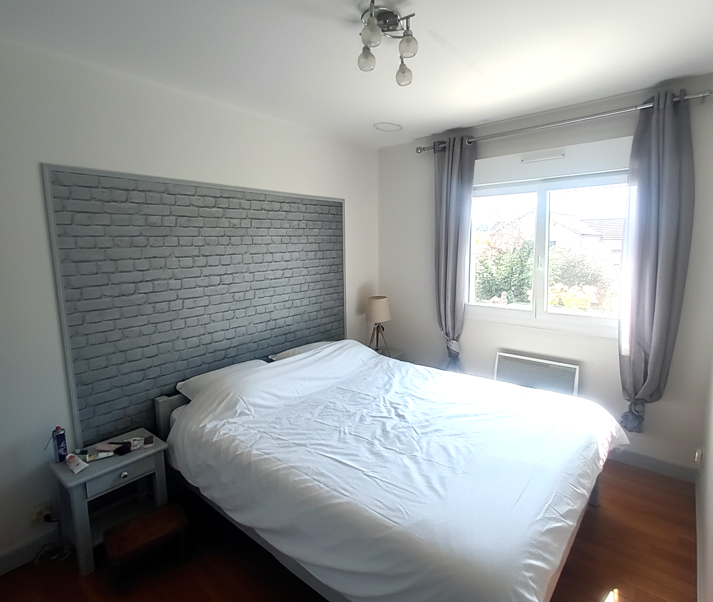Maison 4/5  chambres À seulement 13 minutes de Dreux   Accès