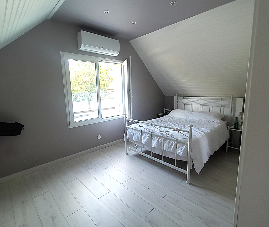 Maison 4/5  chambres À seulement 13 minutes de Dreux   Accès