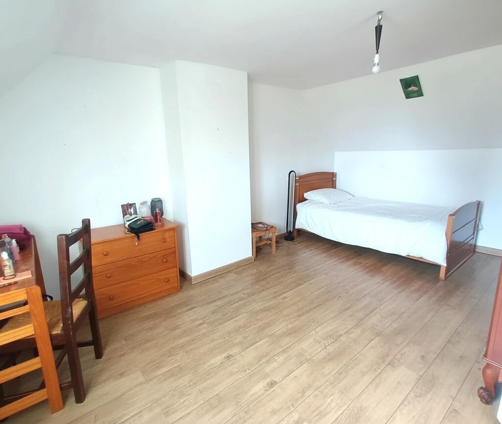 Maison de plain pied proche commerces et accès rapide RN12