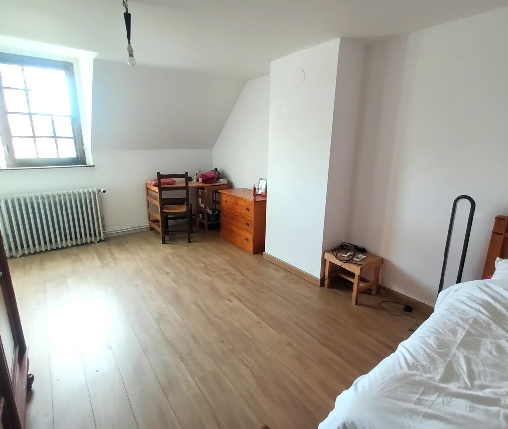 Maison de plain pied proche commerces et accès rapide RN12