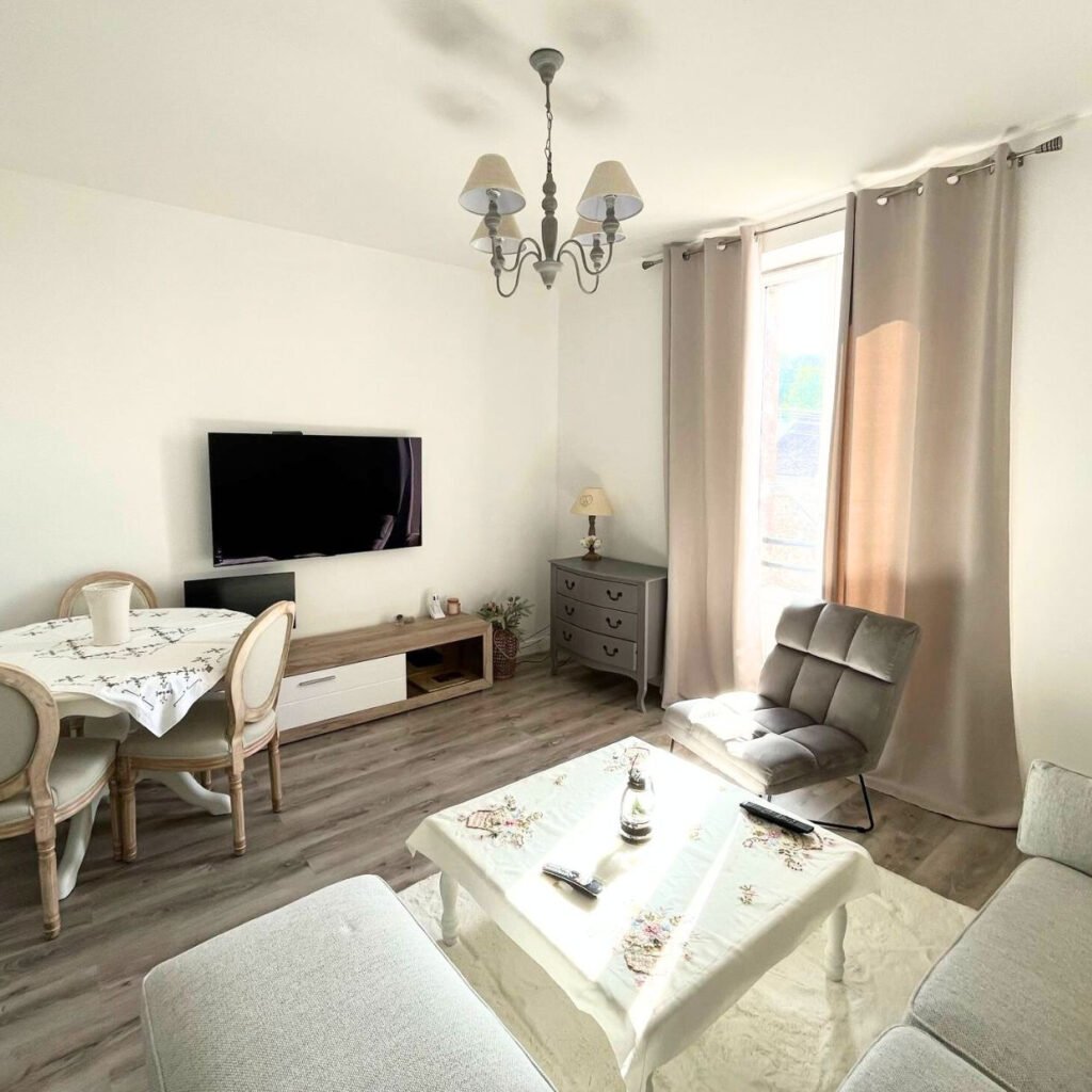 Belle appartement lumineux   Proche Centre ville