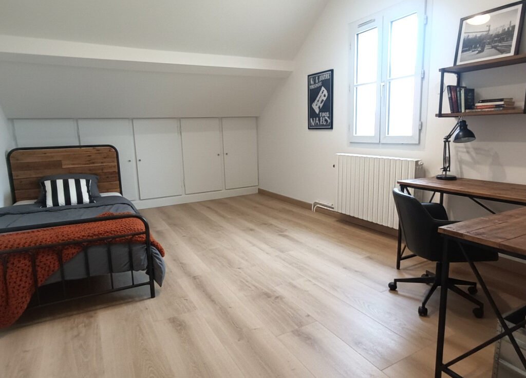 Maison 5 pièces 85 m2 avec dépendance