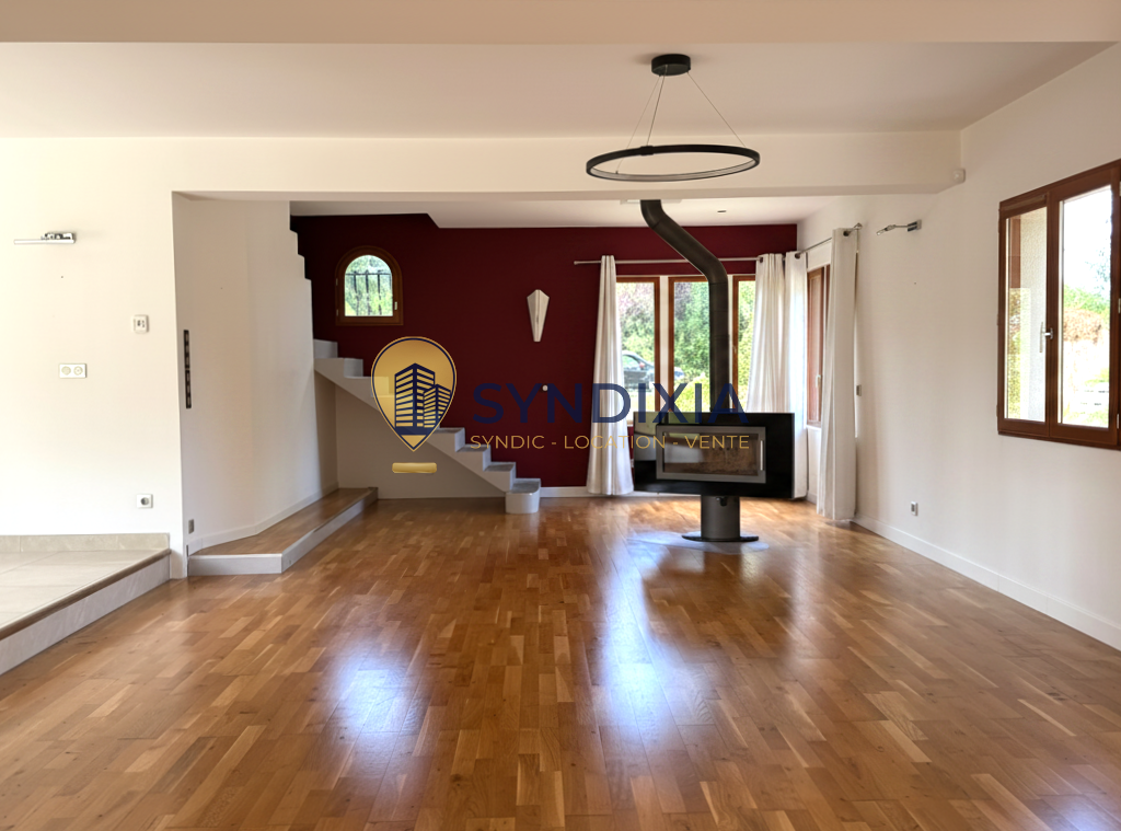 Maison familiale 4 chambres à 8 min de la N12