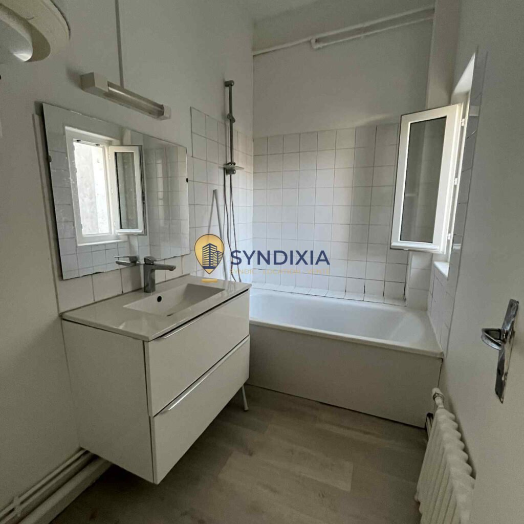 Investissement locatif sécurisé   F3 loué 680 EUR à Dreux