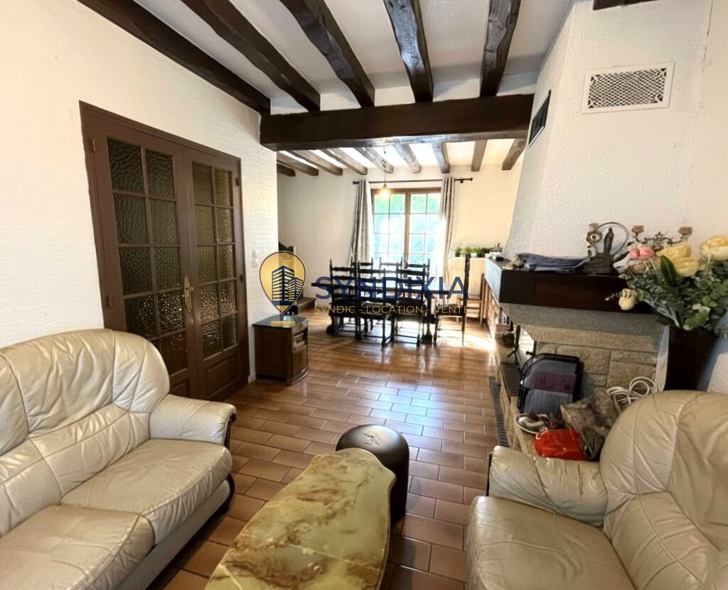 Maison familiale 5 chambres Sous-sol total