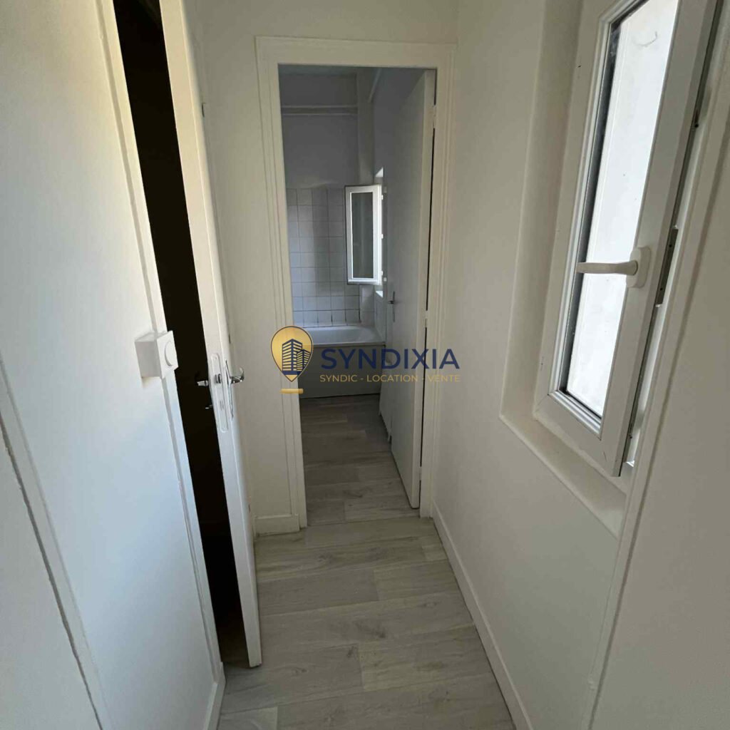Investissement locatif sécurisé   F3 loué 680 EUR à Dreux