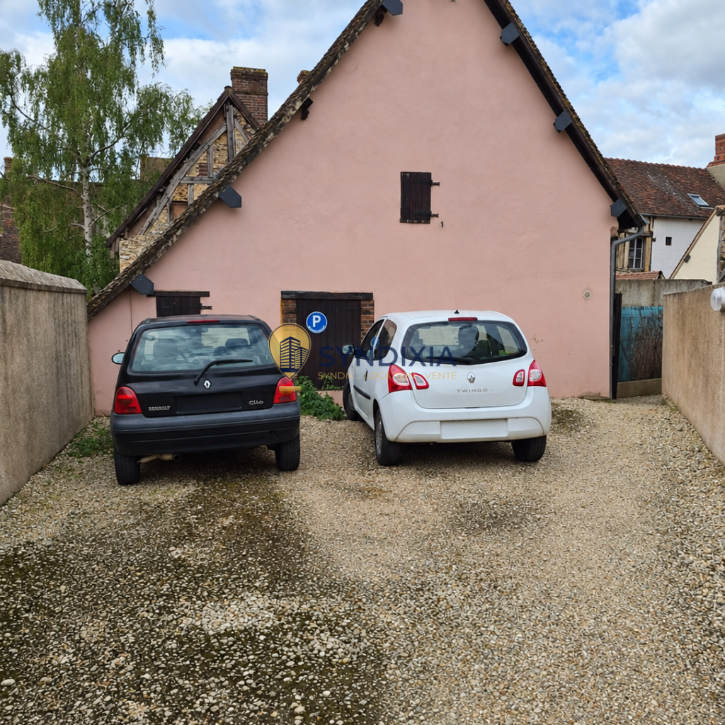 MAISON 4 PIECES EN CENTRE VILLE ET AU CALME – POTENTIEL LOCA