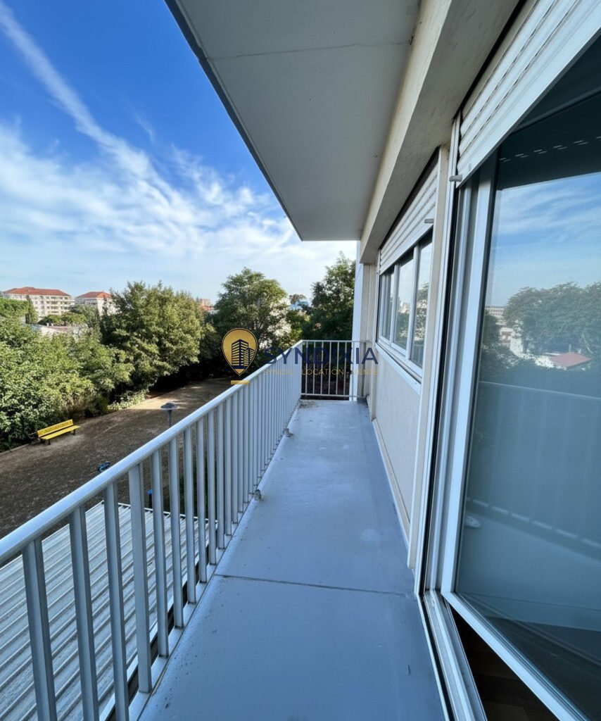 Appartement 3 pièces avec balcon, box et cave à Colombes (9