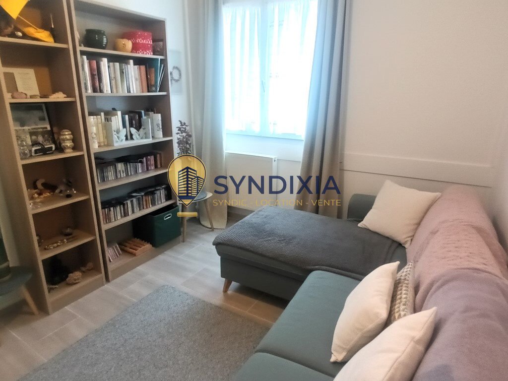 Appartement lumineux 3 chambres à 12 minutes de Verneuil sur