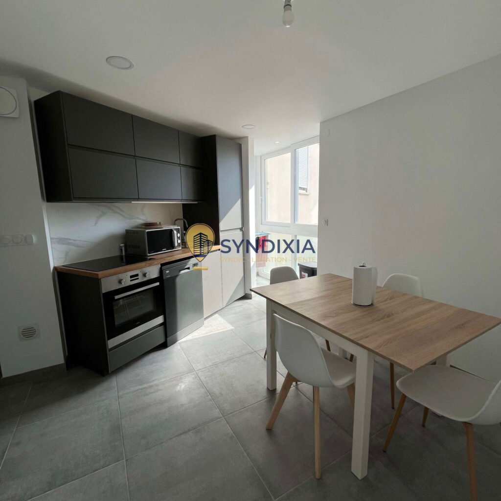 Chambres meublées en colocation appartement entièrement réno