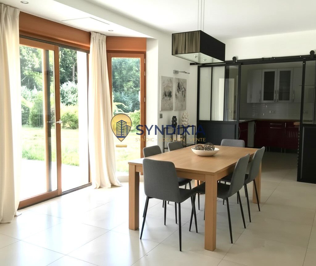 Maison familiale 4 chambres à 8 min de la N12