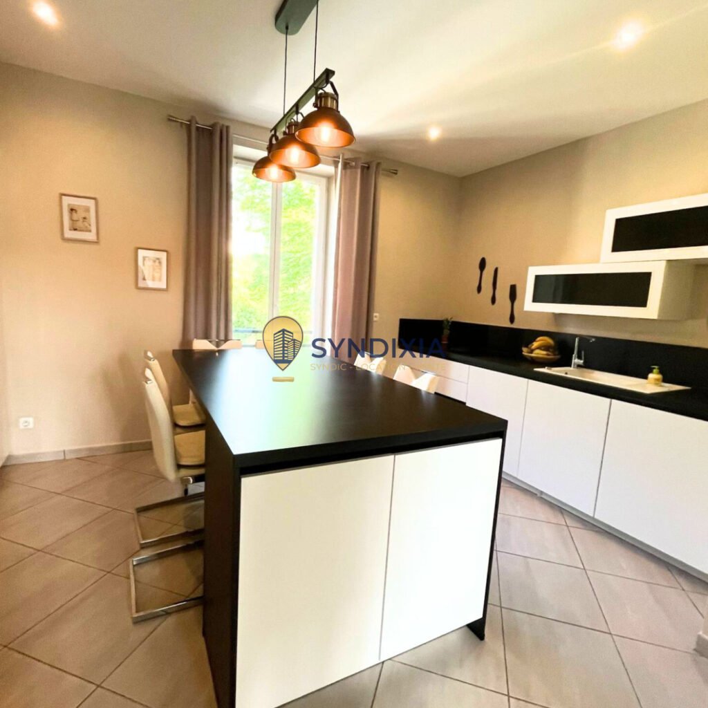 Belle appartement lumineux   Proche Centre ville